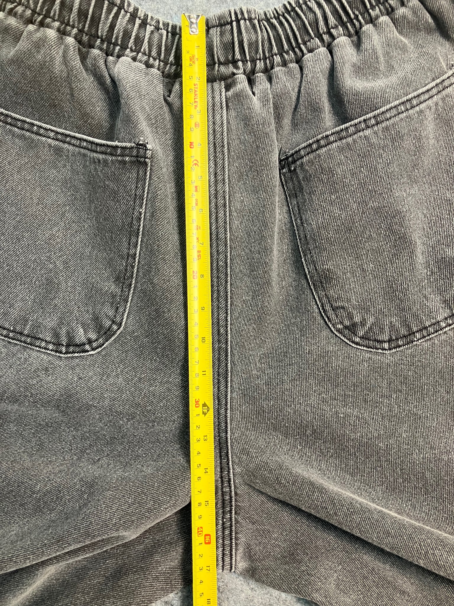 black carpenter jeans