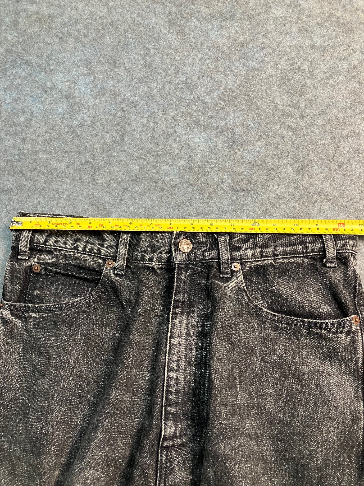 black super jumbo wide-leg jeans