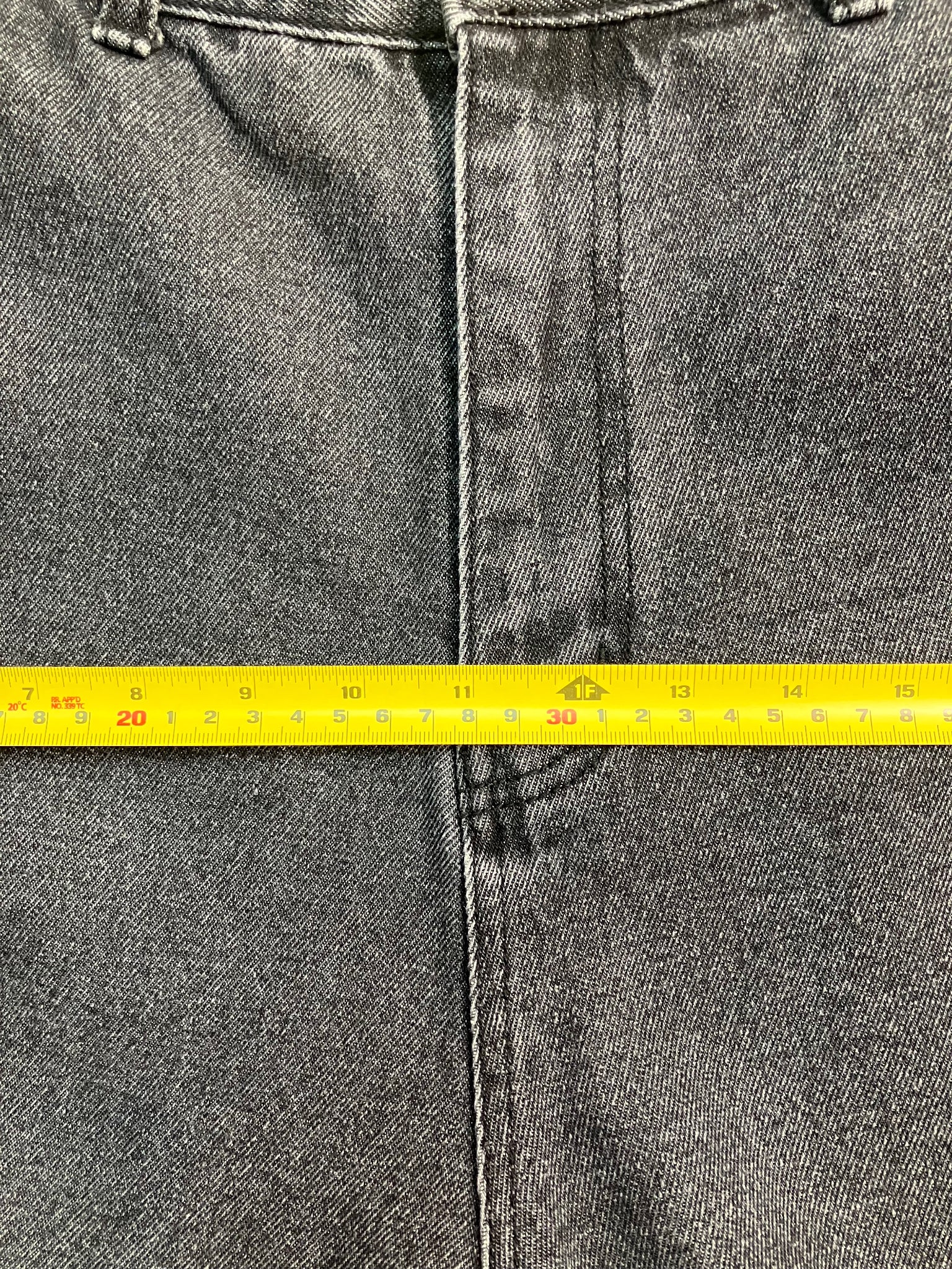 black cargo baggy jeans