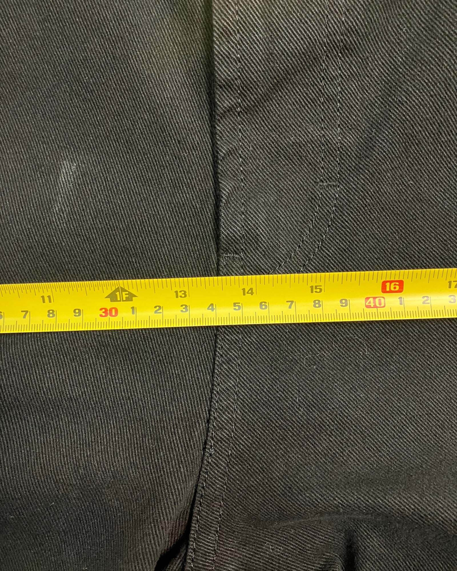 black medium balloon jeans