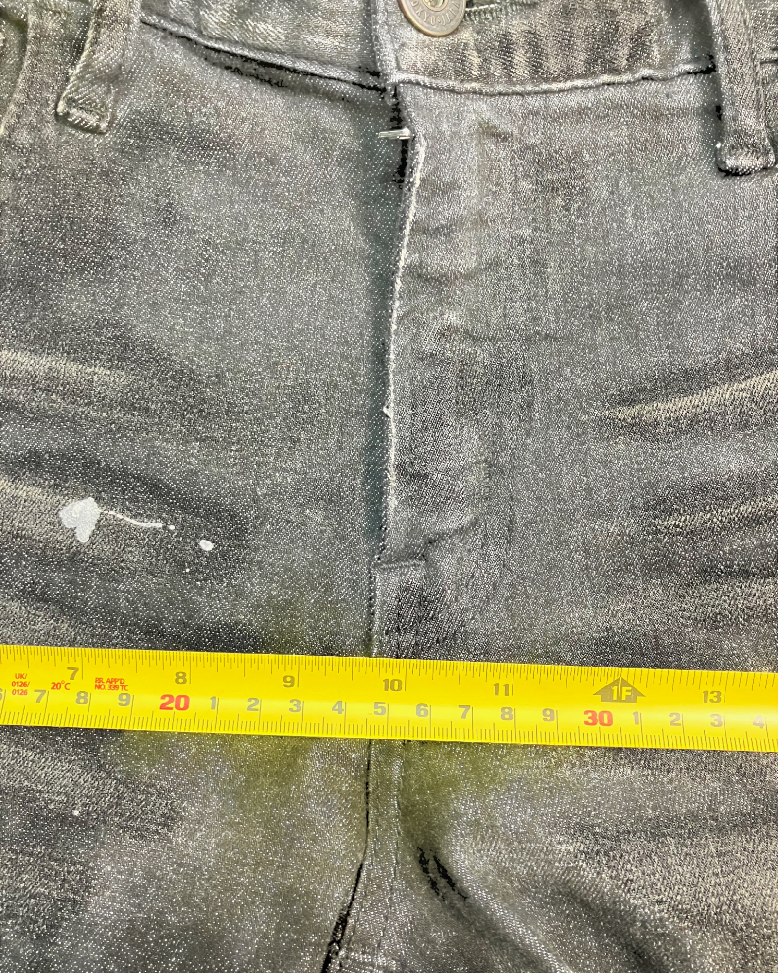 black distressed slim-fit jeans